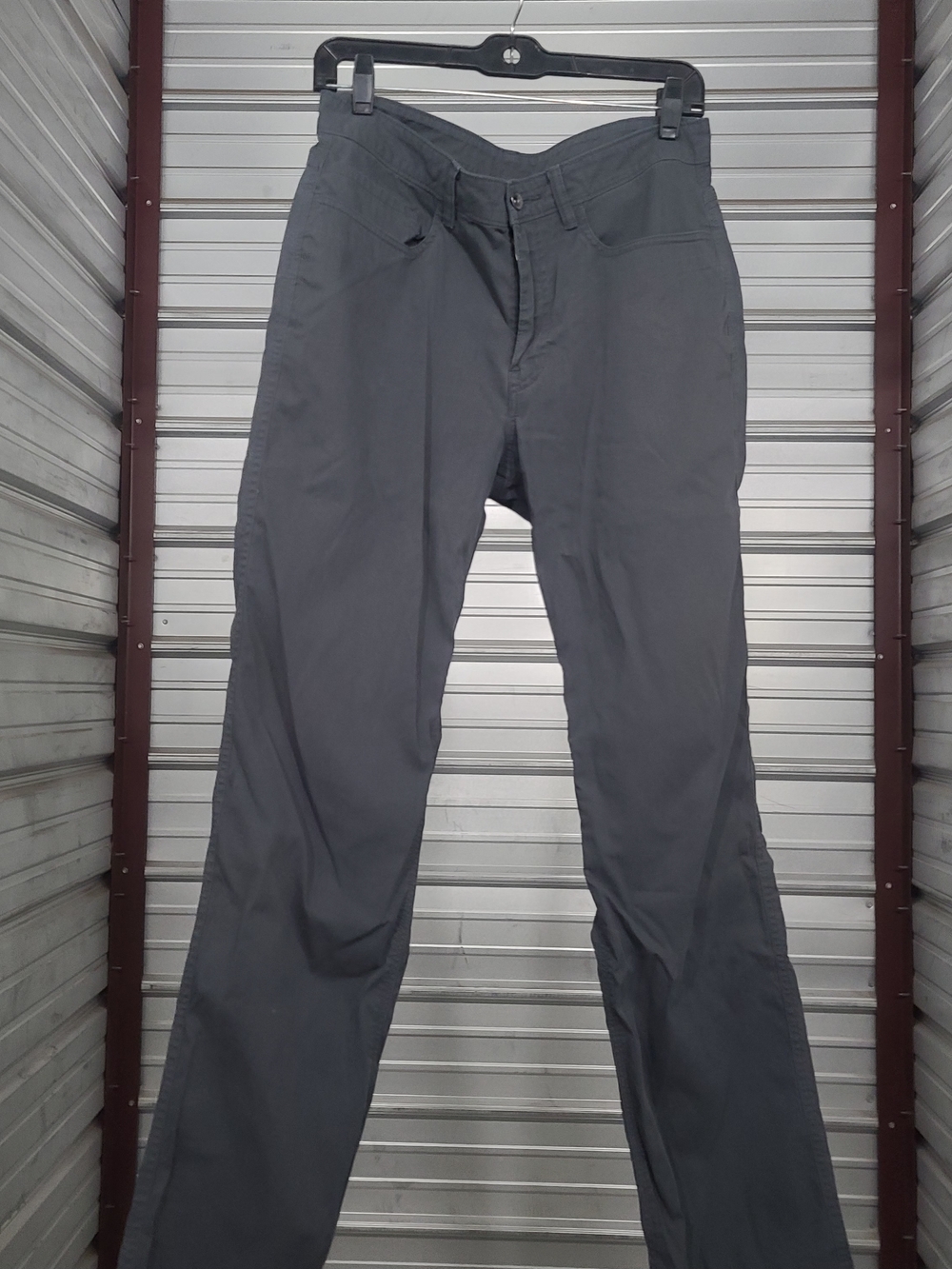 Mountain Hardwear Men's 32x34 Gray Chinos - Straight Leg